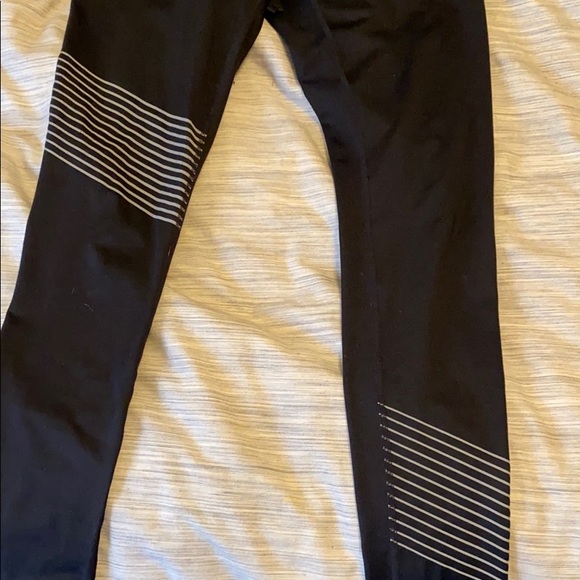 Nike Dri-Fit leggings - Picture 3 of 4